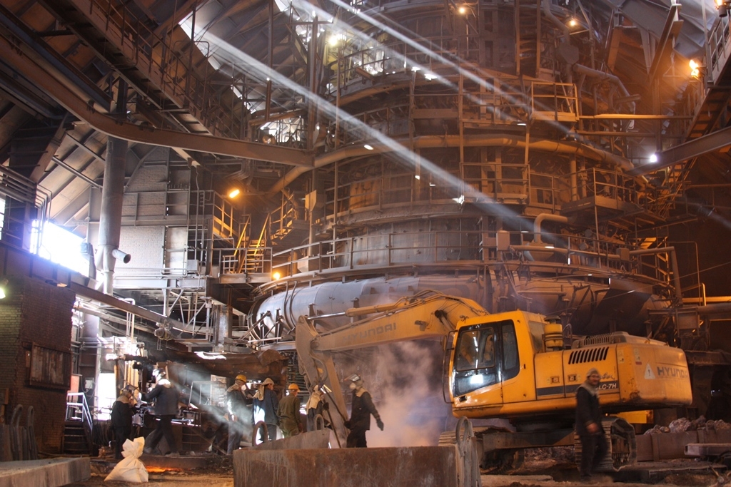استراتژی‌های ترکیبی در ذوب آهن،‌ مادر صنعت فولاد کشور