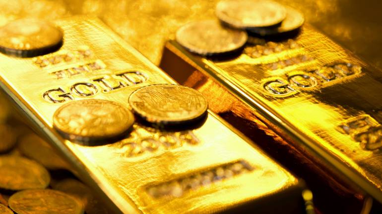 بهای طلا در بازارهای جهانی کاهشی شد