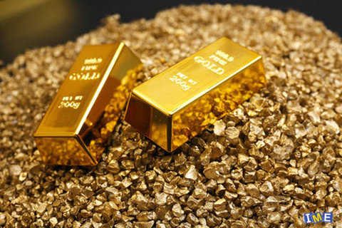 طلا ۱۴ دلار گران شد/ طلا با سقوط بازارهای بورس بسیار جذاب شد