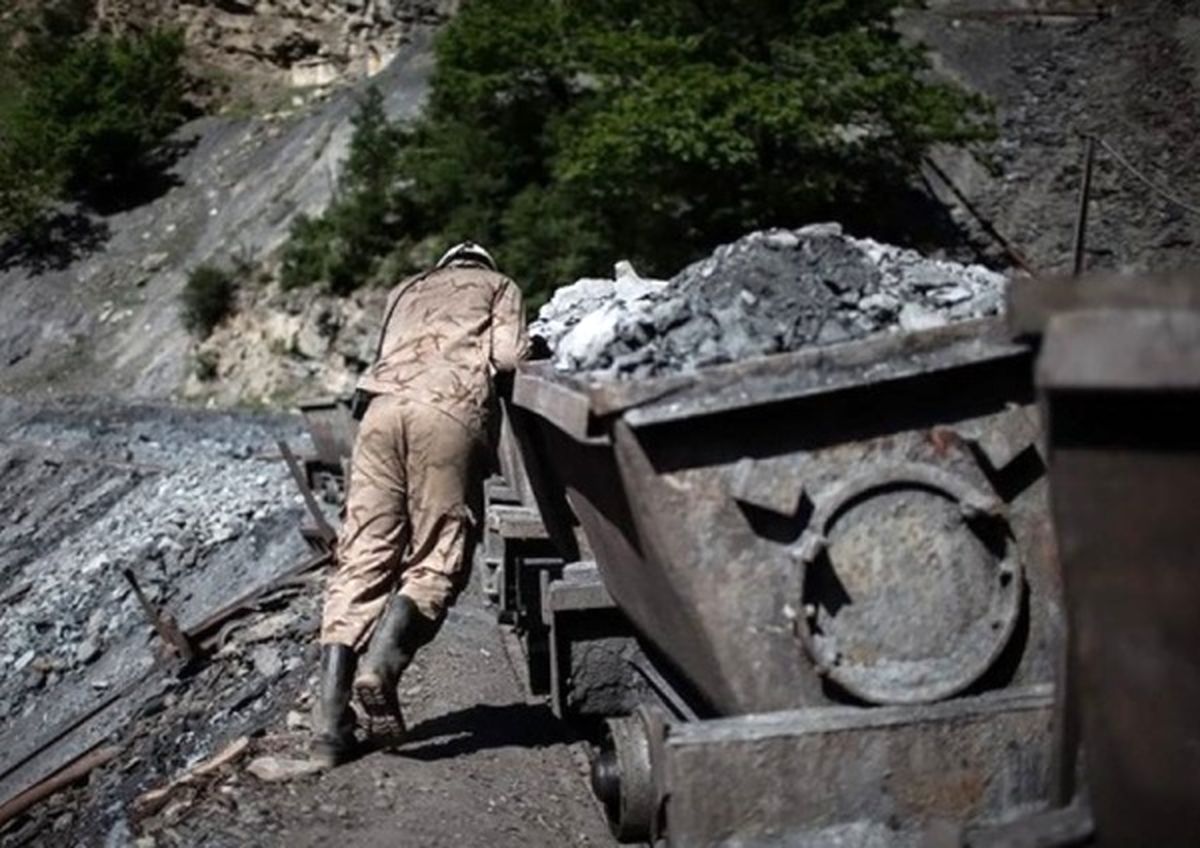 تولید ۱۵ درصد زغال‌سنگ کشور در استان گلستان